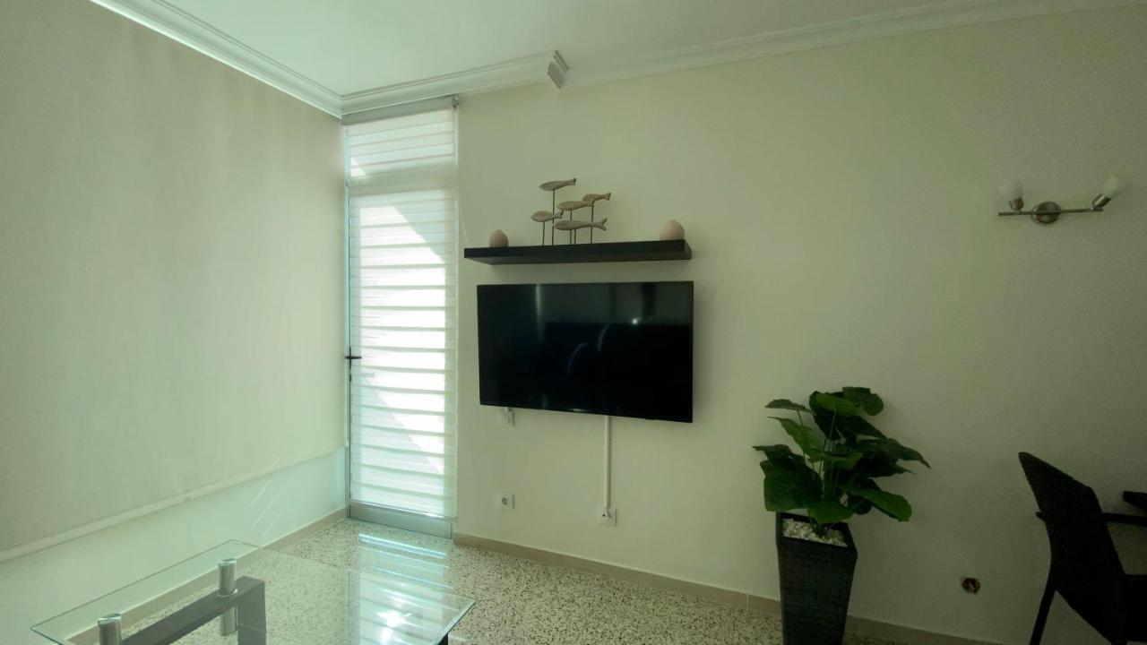 Hermoso Edificio Frente Al Mar Con Gran Terraza Y Hermosas Vistas Las Palmas de Gran Canaria Ngoại thất bức ảnh