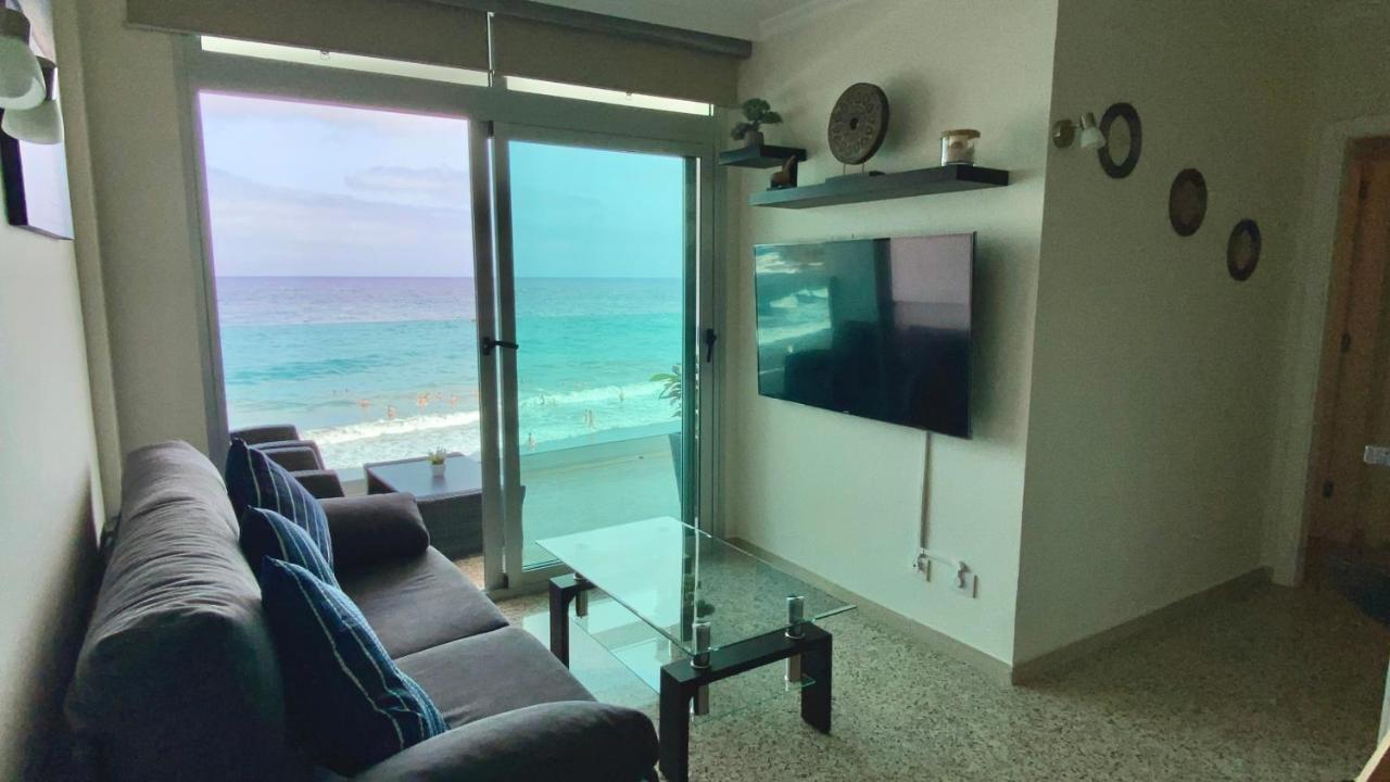Hermoso Edificio Frente Al Mar Con Gran Terraza Y Hermosas Vistas Las Palmas de Gran Canaria Ngoại thất bức ảnh