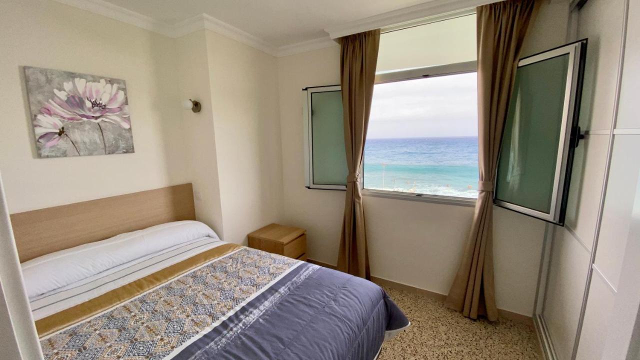 Hermoso Edificio Frente Al Mar Con Gran Terraza Y Hermosas Vistas Las Palmas de Gran Canaria Ngoại thất bức ảnh